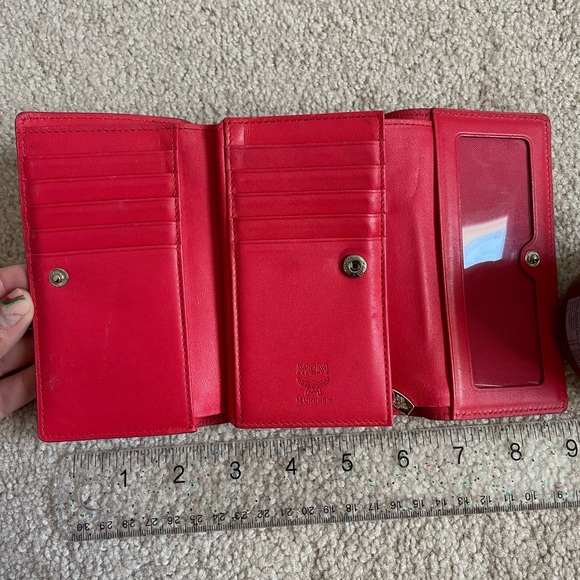 MCM tri-fold wallet - Picture 5 of 7